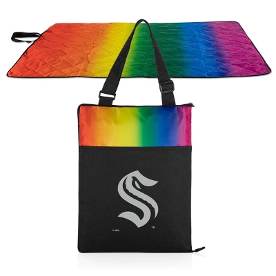 NHL Seattle Kraken Vista Outdoor Picnic Blanket & Tote - Rainbow/Black 8 NHL Seattle Kraken Vista Outdoor Picnic Blanket & Tote - Rainbow/Black - Image 6