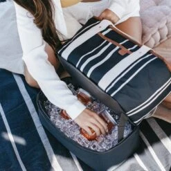 CleverMade Premium Soft Sided Malibu 9qt Cooler Tote -OUTSUNNY Shop GUEST 74c93d13 a020 477b 9a75 0ad118e44004