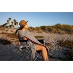 Oniva All-Purpose Machine Washable Stadium Blanket - Burgundy